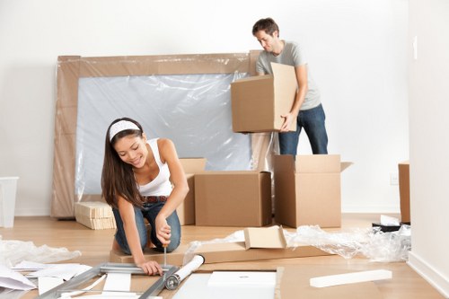 Packing boxes and furniture for a Balham man and van job