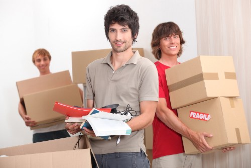 Structured handling of a moving service complaint