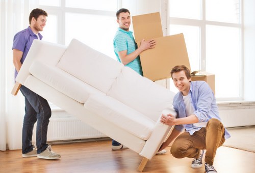 Free quote policy for a Balham man and van service