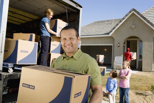 Screen-reader friendly webpage layout for Balham moving services