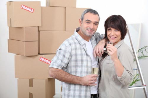 Balanced moving support in Balham for organised home relocation